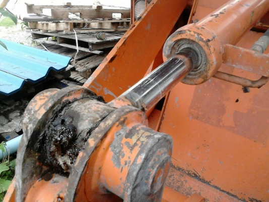 ขายด่วนรถตักล้อยาง TOYOTA STDL8 JOB FIGTHER 320000