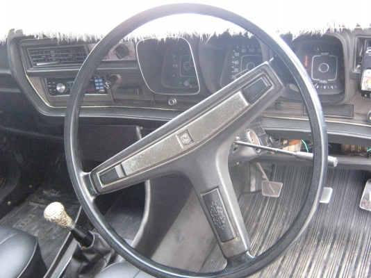 ขาย Datsun เซดริก 230 ขาย Datsun เซดริก 230