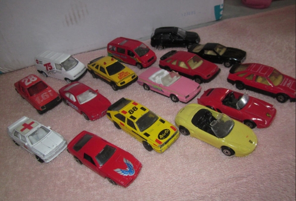 รถโมเดล เหลือเท่านี้ค่ะ ขายราคาเดียว