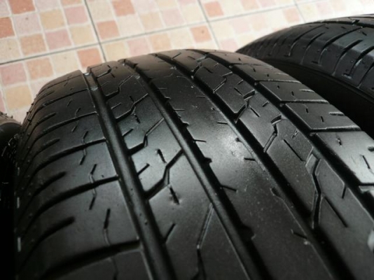 ขายยาง BRIDGESTONE B390----195-65-15----ปี11 สวยๆ (1ชุด)