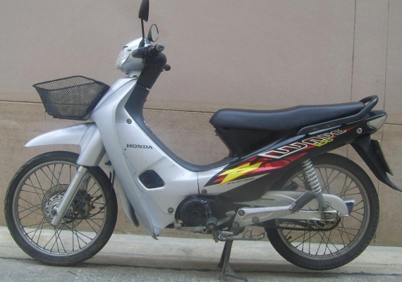 ขาย Honda Wave 100 สตาร์ทมือ จดทะเบียนปี 47 พรบ.หมด ก.ย.56