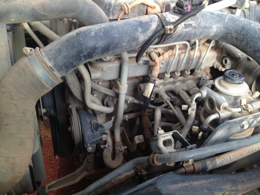 ขายหกล้อดั้ม FRR 210 ยูโร 3 ปี 53 สวยๆ เดิมๆ หัวเก๋ง แชชซี กะบะ ทุกอย่างสีเดิมโรงงาน ไม่มีการเก็บงานมาย้อมแมว รถบ้านพร้อมใช้