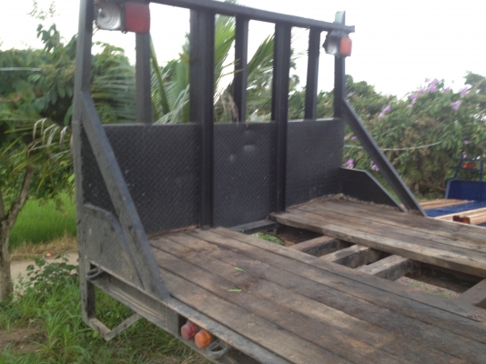 ขายหางเทเลอร์  มือสอง  บรรทุกรถแม็คโคร 120- 200