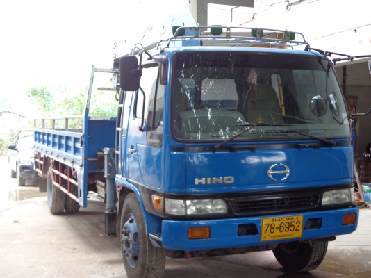 ขายด่วน รถหกล้อ ติดเครน 3ตัน