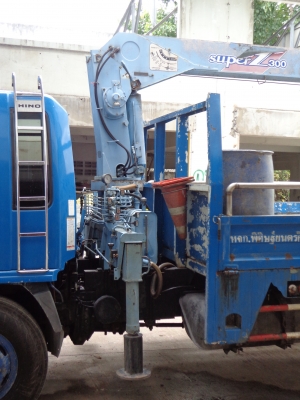 ขายด่วน รถหกล้อ ติดเครน 3ตัน