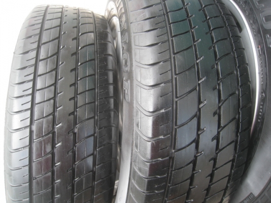 ขายล้อแม็ก Toyota vios 15"x5.5" et45 4รู100 + ยาง(081-3747940)