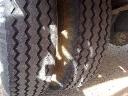 ขายรถบรร 6 ล้อ ISUZU ROCKY 175 แรงยาว 5.4 เมตรยาง 900-20 สวยเดิมพวงมาลัยพาเวอร์เบรคทิฟฟี่ๆเครื่องดีคัสซีสวยยางดีแอณ์เย็น