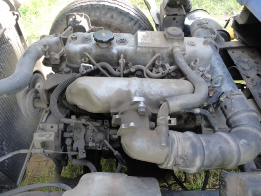 4 ล้อใหญ่ดั้ม ISUZU หัวการ์ตูน NKR 88 แรงม้า พร้อมใช้