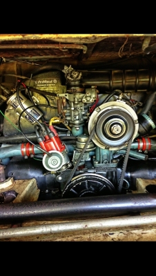 ขายโฟล์คแตงโมเลี้ยวบน