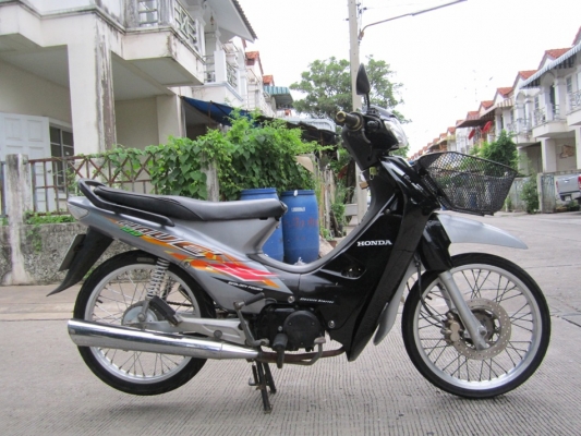 ยังไงก็ขาย wave100 Dปี48สตาทมือ ไมลาย รถบ้าน ชุดโอนครบ