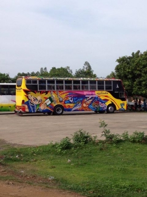 อยากขาย bus พัดลม Nissan UD 275 HP Turbo สนใจติดต่อ...0898450560 หรือ 0852497880