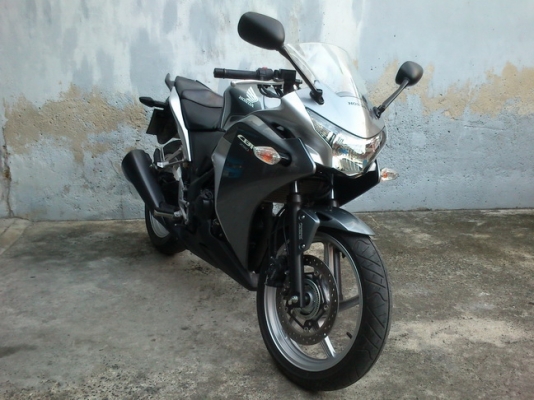 Honda CBR250 Fi ABS ตัว Top ปี 2011 ราคา 89,000 บาท