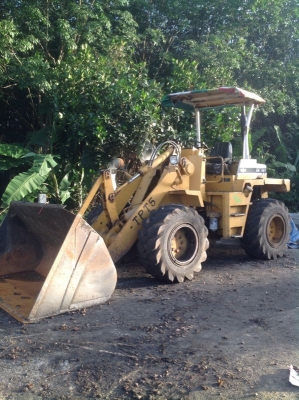 รถตัก  CAT  507  สนใจติดต่อ 081 - 6079515