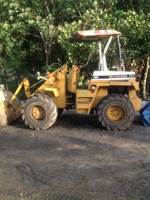รถตัก  CAT  507  สนใจติดต่อ 081 - 6079515