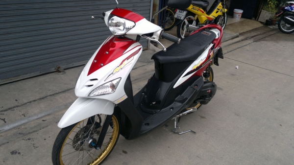 Mio ปี47 แต่งสวยเครื่องดี ไม่ผิดหวัง ขาย 12500 บาท