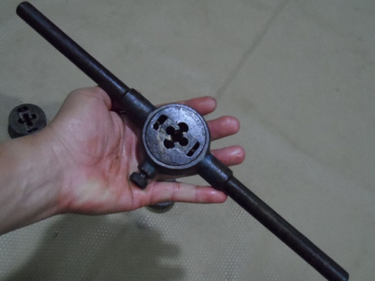 DIEเกลียว STRONGHOLD