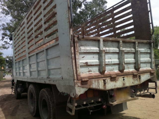 รถอิซูซุ 10 ล้อ รั้ว เปลื่ยนเครื่อง 195 แรงม้า สนใจติ ดต่อ 081 - 6079515 รถอิซูซุ 10 ล้อ รั้ว เปลื่ยนเครื่อง 195 แรงม้า สนใจติ ดต่อ 081 - 6079515