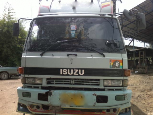 รถอิซูซุ 10 ล้อ รั้ว เปลื่ยนเครื่อง 195 แรงม้า สนใจติ ดต่อ 081 - 6079515 รถอิซูซุ 10 ล้อ รั้ว เปลื่ยนเครื่อง 195 แรงม้า สนใจติ ดต่อ 081 - 6079515