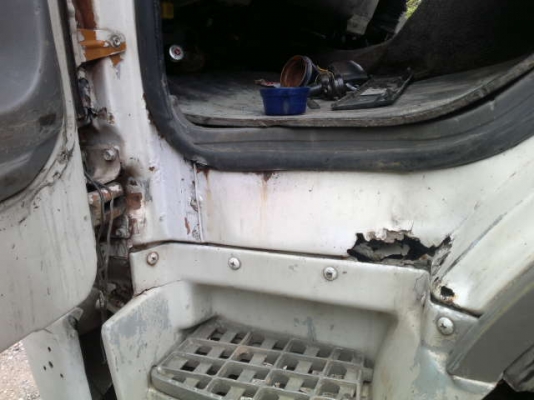 รถฮีโน่ 10 ล้อ รั้ว 260 / 240 แรงม้า  ( ขายแม่ลูก , มีขาย 2 พ่วง )   สนใจติดต่อ 081 - 6079515