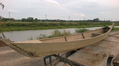 เรือป๊าปไม้สัก กับเรือบดเหมาครับ เรือป๊าปไม้สัก กับเรือบดเหมาครับ