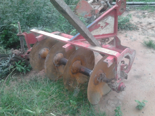 อยากขาย ยันม่าร์ 352t 35แรงม้า