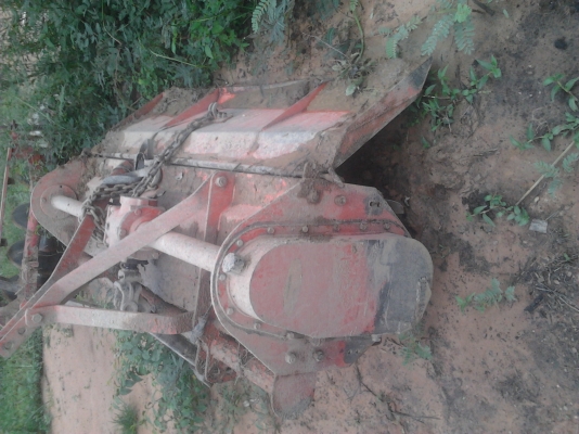 อยากขาย ยันม่าร์ 352t 35แรงม้า