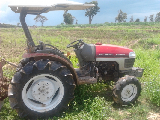 อยากขาย ยันม่าร์ 352t 35แรงม้า