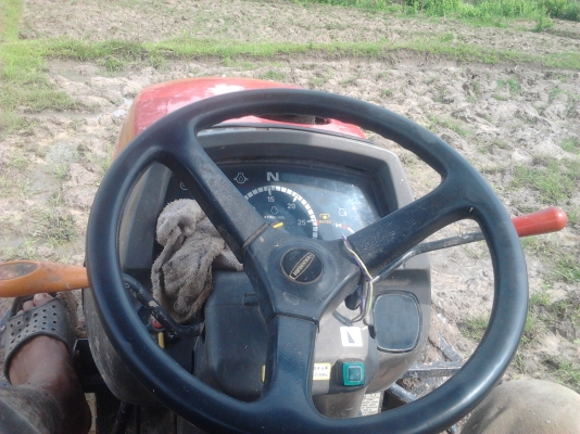 อยากขาย ยันม่าร์ 352t 35แรงม้า