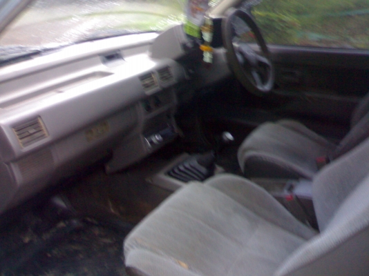 ขาย ISUZUหน้าหนูปี39แท้ๆ เครื่องดี คัทชีสวยๆ แอร์เย็น ขับดี เกียร์ดี