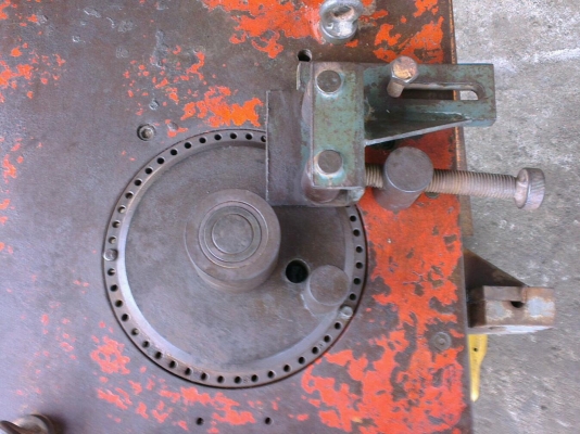 Sell> เครื่องดัดเหล็กก่อสร้าง พร้อมตัดในตัว ของอิตาลีครับ หาอยู่ไม่ผิดหวัง ใช้งานได้เต็มระบบครับ