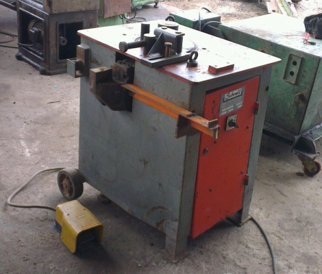 Sell> เครื่องดัดเหล็กก่อสร้าง พร้อมตัดในตัว ของอิตาลีครับ หาอยู่ไม่ผิดหวัง ใช้งานได้เต็มระบบครับ