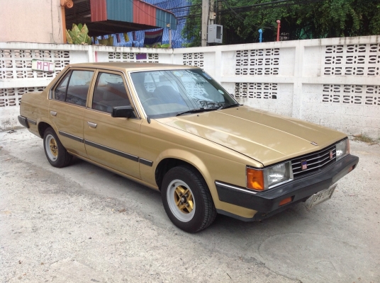 ขาย TOYOTA หน้าแหลม CORONA DX TT140 1600 สีบรอนทอง เดิมๆทั้งคัน