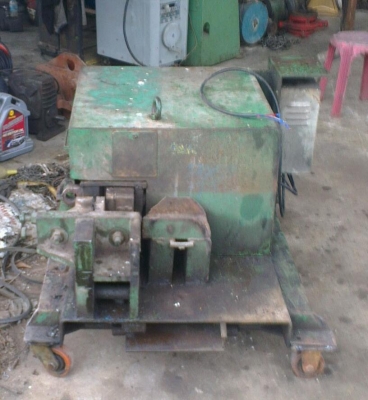 Sell> กรรไกรไฮโดรลิค ตัดเหล็กเพลา/ข้ออ้อย เหล็กเส้น พร้อมใช้งานครับ นครปฐม