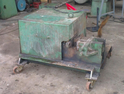 Sell> กรรไกรไฮโดรลิค ตัดเหล็กเพลา/ข้ออ้อย เหล็กเส้น พร้อมใช้งานครับ นครปฐม