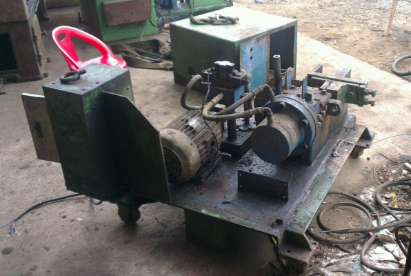 Sell> กรรไกรไฮโดรลิค ตัดเหล็กเพลา/ข้ออ้อย เหล็กเส้น พร้อมใช้งานครับ นครปฐม