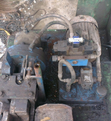 Sell> กรรไกรไฮโดรลิค ตัดเหล็กเพลา/ข้ออ้อย เหล็กเส้น พร้อมใช้งานครับ นครปฐม