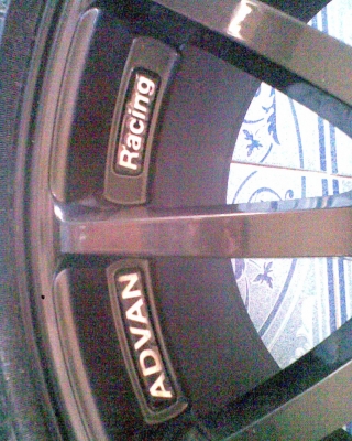 ขายแม็กขอบ 17 หน้า 8 หลัง 9 6 รู 15000 ต่อรองได้คับ