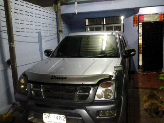 D-MAX ตัวTOP 3000 4x4 4ประตู Auto ปี 2003ติดต่อ0891110155
