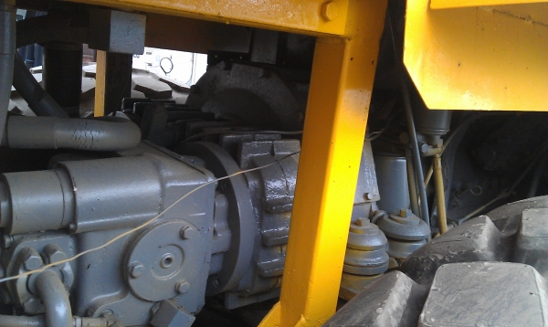 ขายรถบดCA251D สภาพดีมีให้เลือกหลายคัน ขายรถบดCA251D สภาพดีมีให้เลือกหลายคัน