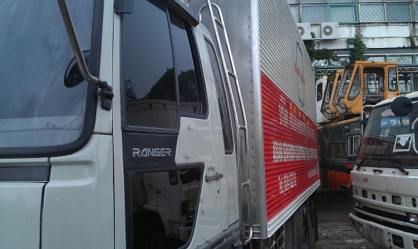 ขายรถ10ล้อ3็Hพร้อมตู้สภาพดีมากพร้อมใช้งาน ขายรถ10ล้อ3็Hพร้อมตู้สภาพดีมากพร้อมใช้งาน