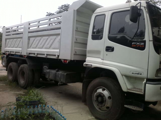 รถอิซูซุ 10 ล้อดั้ม FXZ 270 แรงม้า ปี 50  สนใจติดต่อ 081 - 6079515