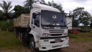 รถอิซูซุ 10 ล้อ 320 แรงม้า ปี 49  สนใจติดต่อ 081 - 6079515
