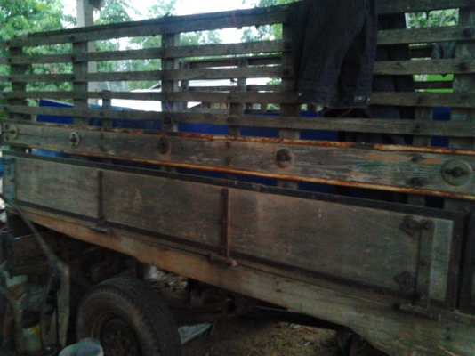 ***ขายแล้วครับขอบคุณ Truck2hand ขายแต๋น4ล้อ ราคาเบาๆ สภาพใช้งานได้ปกติ เอกสารเล่มทะเบียน เครื่องET110 11HP เครื่องดีสตาร์ทติดง่าย แรงดี ช่วงล่างคานหน้า-เฟืองท้าย DATSUN เกียร์J คัสซีหน้า 4 ไม่ผุไม่ดาม พ.ธรรมดา กระบ2.5ม.พื้นไม้คอกไม้สภาพดี พร้อมใช้ พร้อมลุ