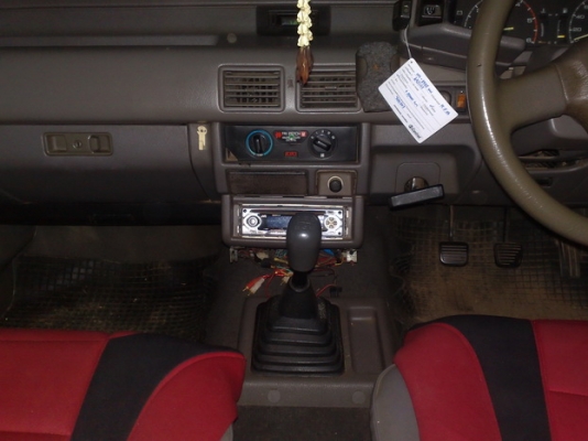 ***ขายแล้วครับขอบคุณ Truck2hand ***ปรับราคา อยากขาย ครับ ขาย กระบะแค็ป มังกรทอง ISUZU SPACECAB 2.5SL "โฉมแป๊ะยิ้ม"แท้ ปี38/95 เครื่องเดิม4JA1 มังกรทอง แห้งดี แรงประหยัด ไม่เยิ้ม ช่วงล่างคัสซีดี ไม่ผุไม่ดาม สีดีเคยเก็บมาต้องเก็บเพิ่มนิดหน่อย หน้า