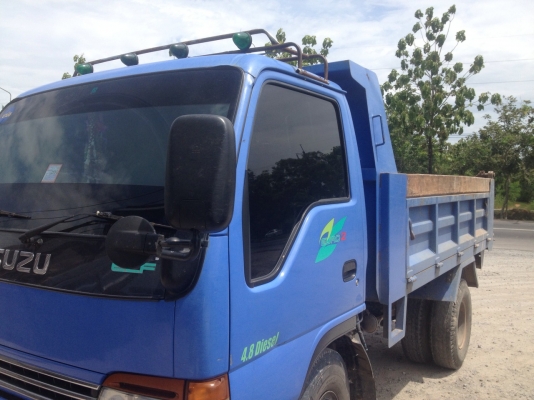 ISUZU ELF 6 ล้อดั้ม ราคาลดสุดๆๆ ค่ะ พี่หนุ่มจังหวัดชัยภูมิจองแล้วค่ะ ISUZU ELF 6 ล้อดั้ม ราคาลดสุดๆๆ ค่ะ พี่หนุ่มจังหวัดชัยภูมิจองแล้วค่ะ