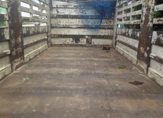 ISUZU DECA FXZ 320 HP EURO2 ปี 48 รถพ่วงแม่+ลูก กระบะดั๊มพ์เหล็กคอกเกษตรของอู่ CTV ทั้งแม่ทั้งลูก ลูก 2 เพลาดั๊มพ์ความยาว 6.20 เมตรสภาพสวย เครื่องแน่นแรงดี ภายในเก๋งคอนโซลสวยอุปกรณ์ภายในครบ แอร์เย็น พวงมาลัยเพาเวอร์ ระบบเบรคทริ๊ปฟี้ ช่วงล่างคัชซีสวย ยางสภ