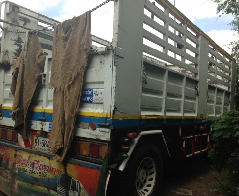 ISUZU DECA FXZ 320 HP EURO2 ปี 48 รถพ่วงแม่+ลูก กระบะดั๊มพ์เหล็กคอกเกษตรของอู่ CTV ทั้งแม่ทั้งลูก ลูก 2 เพลาดั๊มพ์ความยาว 6.20 เมตรสภาพสวย เครื่องแน่นแรงดี ภายในเก๋งคอนโซลสวยอุปกรณ์ภายในครบ แอร์เย็น พวงมาลัยเพาเวอร์ ระบบเบรคทริ๊ปฟี้ ช่วงล่างคัชซีสวย ยางสภ