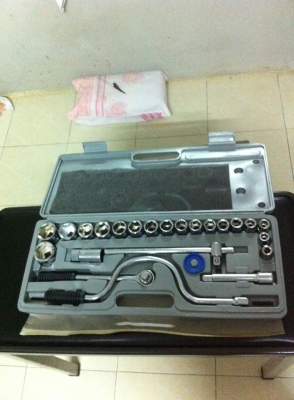 โล้ะขายชุดบล๊อค เหมาะสำหรับเซอร์วิท รถของคุณด้วยตัวเอง  780  บาท  คับผม