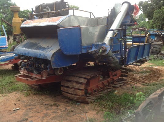 ขายแล้วครับไทยเส็งยนต์ รองกระสอบรุ่นไอ้โหด ตัวเดิน PC-200ปั้มไดกิ้น-PV22