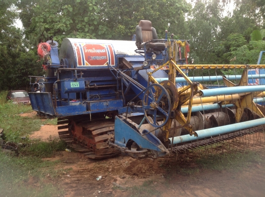 ขายแล้วครับไทยเส็งยนต์ รองกระสอบรุ่นไอ้โหด ตัวเดิน PC-200ปั้มไดกิ้น-PV22